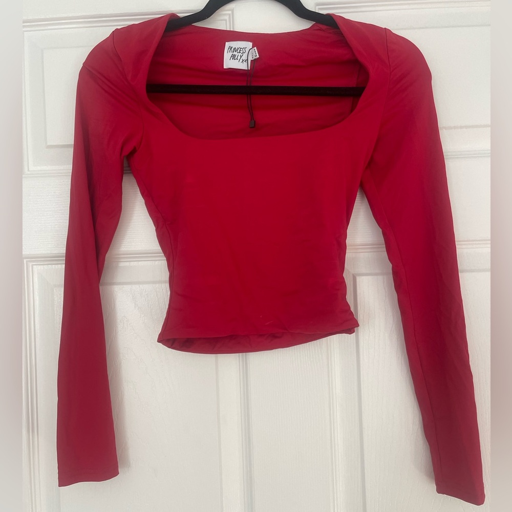 Princess Polly Red Long Sleeve Top, size 2